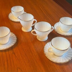 Anchor Hocking White and Gold Scalloped Teacup Set